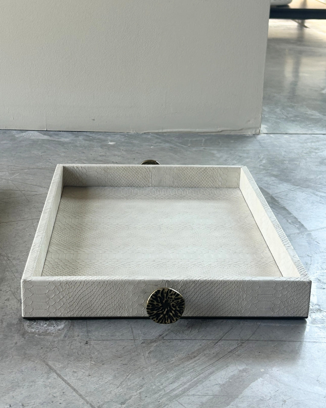 Charola Ortiga Rectangular Alga Crema