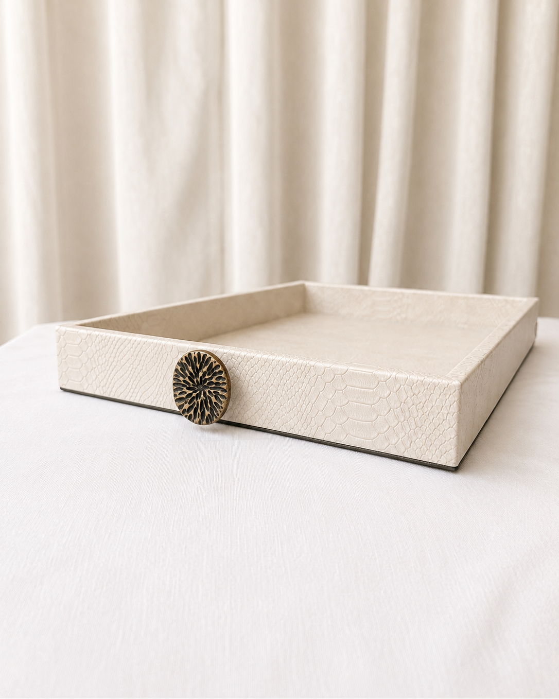 Charola Ortiga Rectangular Alga Crema