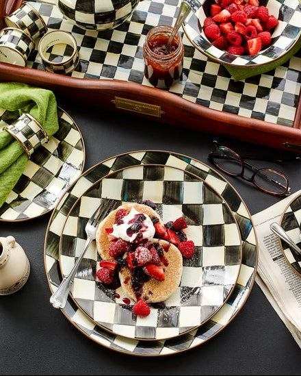 Courtly Check Dinner Plate
