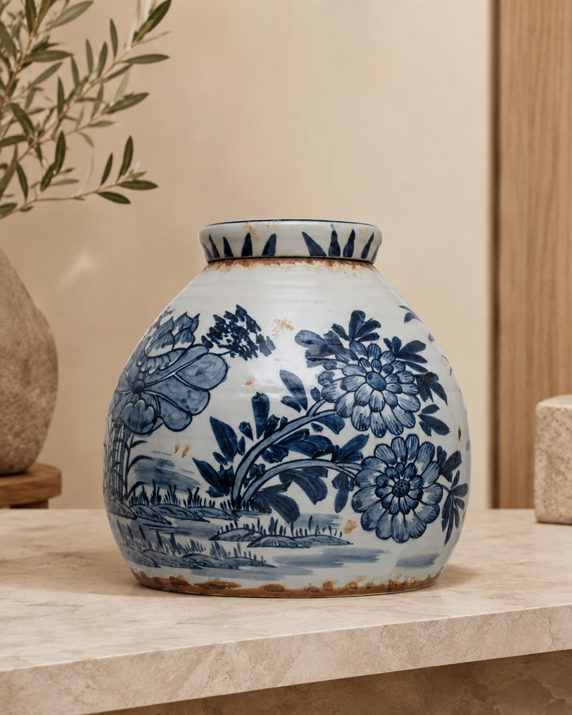 Jarrón con Diseño Floral Azul